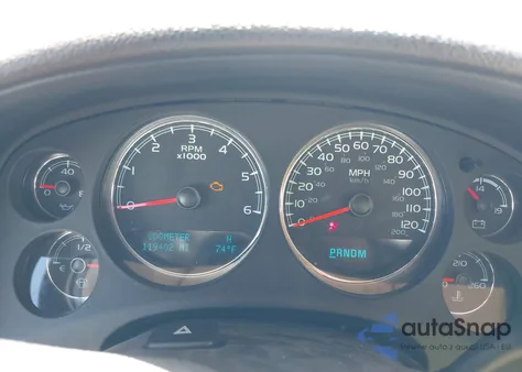 2011 GMC Yukon Xl 1500 Denali z USA, uszkodzony, nr VIN 1GKS2MEF5BR171952